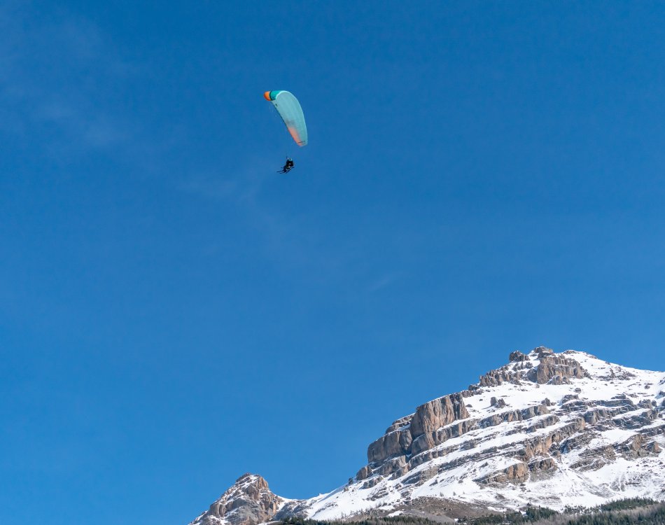 Vol parapente biplace en ski à Pelvoux, Pollen Parapente